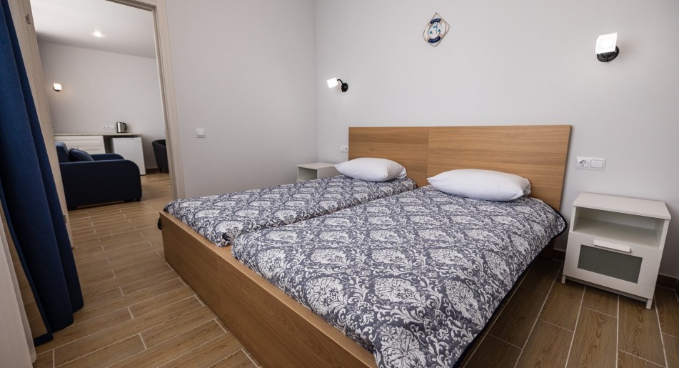 Джуниор сюит двухкомнатный 2-х местный