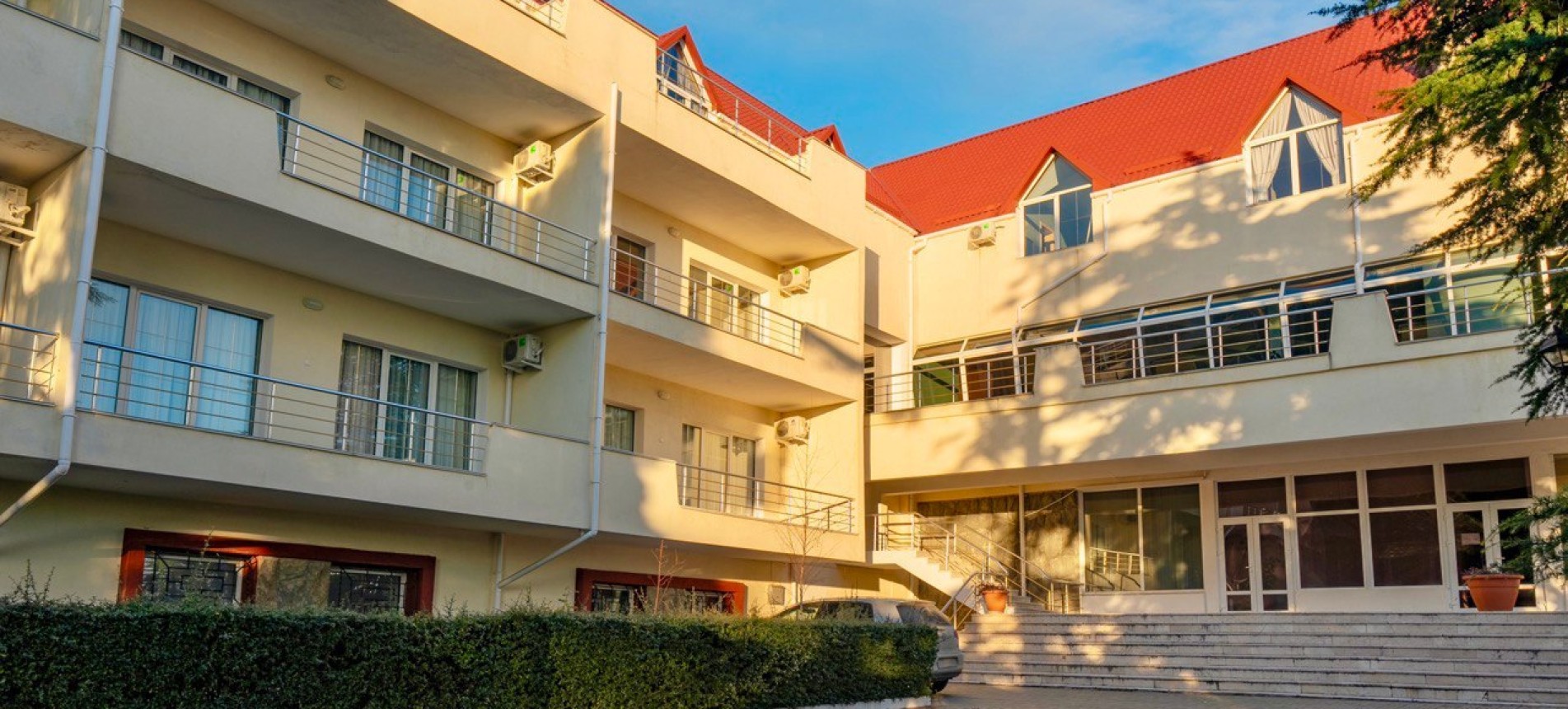 Сюит четырехкомнатный 2-х местный 2 корпус