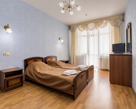 Джуниор Сюит трехкомнатный 2-х местный 5 корпус