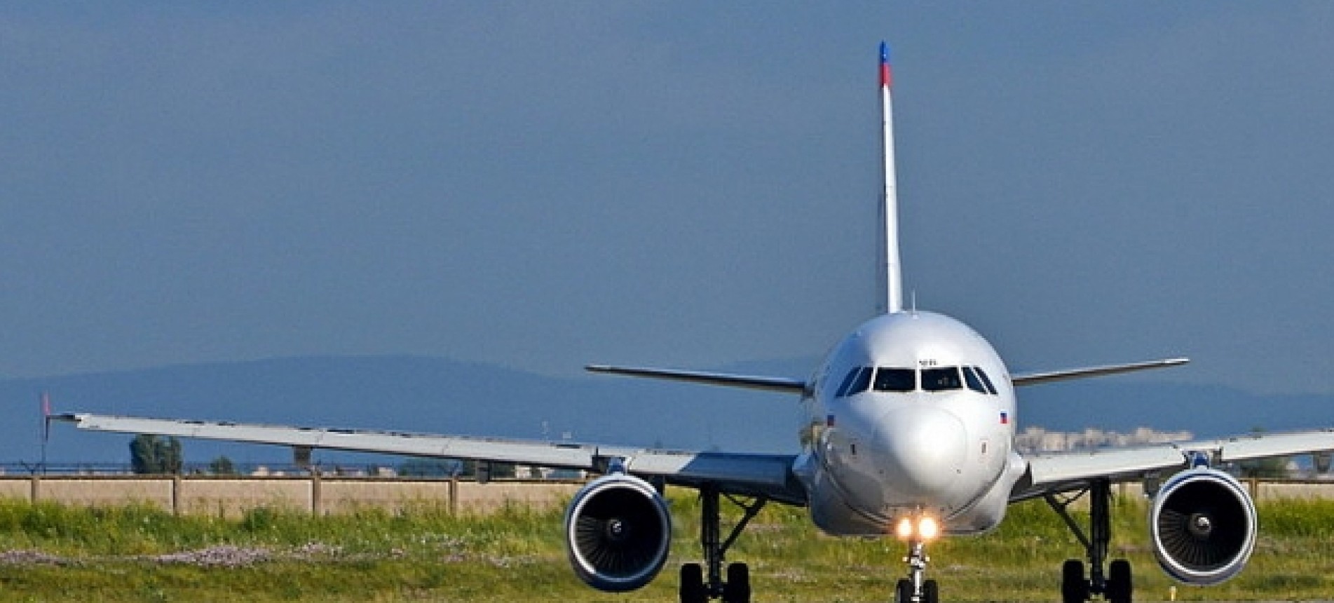 Крым лидирует в списке самых популярных авианаправлений осени