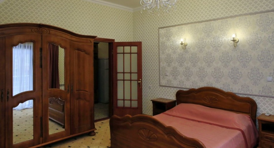 Люкс трехкомнатный 2-х местный 2 корпус