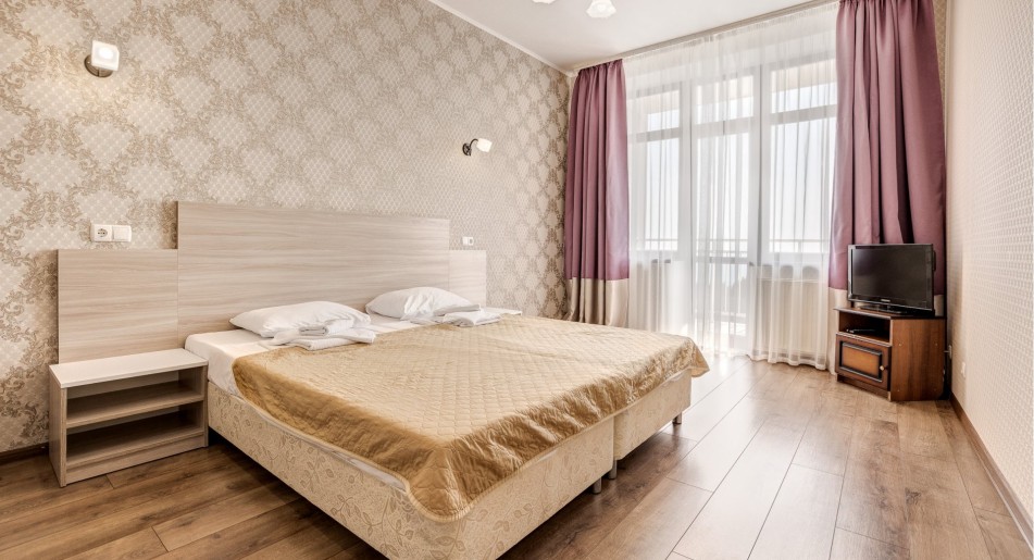 Люкс трехкомнатный 2-х местный 5 корпус