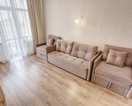 Люкс двухкомнатный 2-х местный 5 корпус