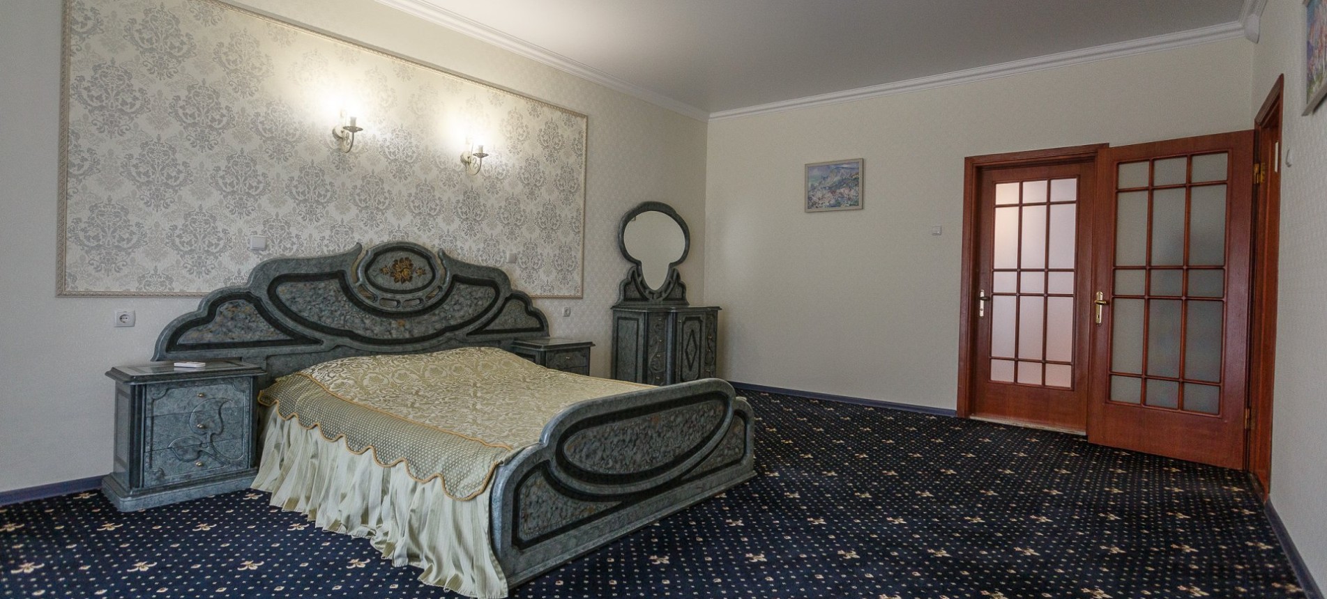 Сюит трехкомнатный 2-х местный 2 корпус