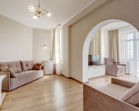 Люкс двухкомнатный 2-х местный 5 корпус